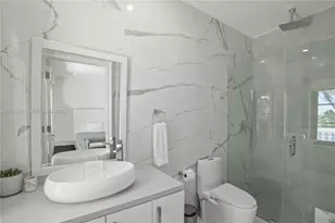 900 S North Lake Dr, Hollywood, FL 33019 - Photo 51