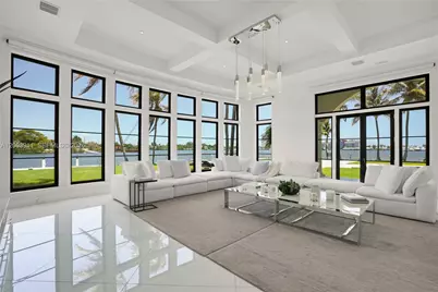 900 S Northlake Dr, Hollywood, FL 33019 - Photo 29