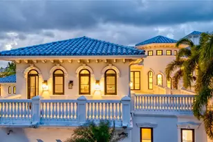 900 S North Lake Dr, Hollywood, FL 33019 - Photo 11