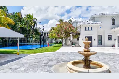 900 S Northlake Dr, Hollywood, FL 33019 - Photo 13