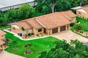 2418 Hidden Creek Cir, Sebring, FL 33870 - Photo 7