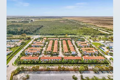 20973 NW 1st Dr, Pembroke Pines, FL 33029 - Photo 49