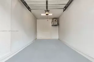 20973 NW 1st Dr, Pembroke Pines, FL 33029 - Photo 41