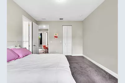 20973 NW 1st Dr, Pembroke Pines, FL 33029 - Photo 37