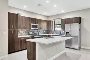 20973 NW 1st Dr, Pembroke Pines, FL 33029 - Photo 25