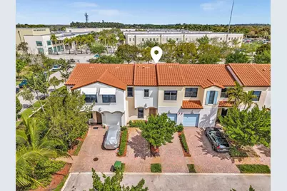 20973 NW 1st Dr, Pembroke Pines, FL 33029 - Photo 13