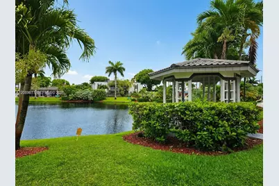 5201 Geneva Way #202, Doral, FL 33166 - Photo 7