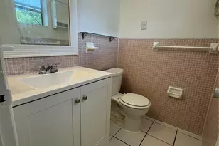1855 Plunkett St, Hollywood, FL 33020 - Photo 9
