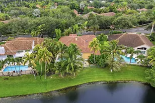 1028 Creekford Dr, Weston, FL 33326 - Photo 31