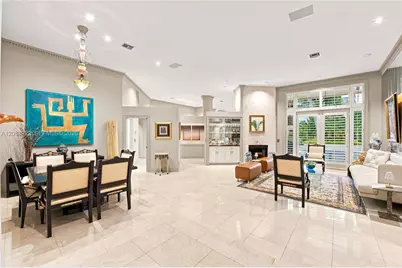 1028 Creekford Dr, Weston, FL 33326 - Photo 9