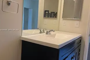 1448 Barcelona Way, Weston, FL 33327 - Photo 25