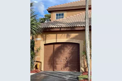 1448 Barcelona Way #1-23, Weston, FL 33327 - Photo 3