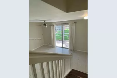 1448 Barcelona Way #1-23, Weston, FL 33327 - Photo 11