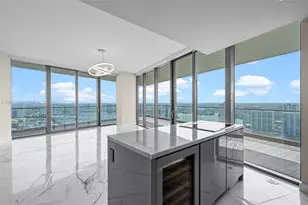18975 Collins Ave, Sunny Isles Beach, FL 33160 - Photo 11