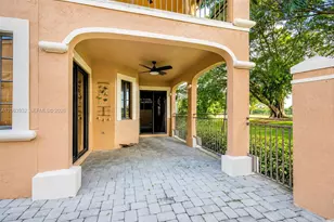 2703 Center Ct Dr, Weston, FL 33332 - Photo 5