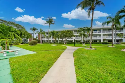 2455 NE 51st St #E114, Fort Lauderdale, FL 33308 - Photo 5