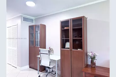 2455 NE 51st St #E114, Fort Lauderdale, FL 33308 - Photo 13