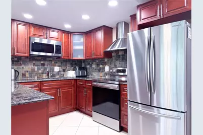 2455 NE 51st St #E114, Fort Lauderdale, FL 33308 - Photo 7