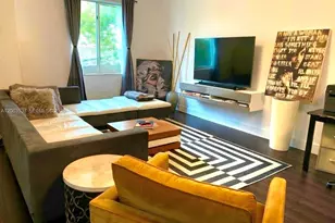 2732 SW 26th St, Miami, FL 33133 - Photo 5