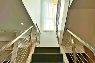 2732 SW 26th St, Miami, FL 33133 - Photo 15