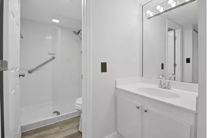 20225 NE 34th Ct #1014, Aventura, FL 33180 - Photo 13