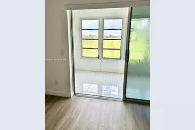 2431 SW 82nd Ave #204, Davie, FL 33324 - Photo 5