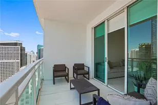 950 Brickell Bay Dr, Miami, FL 33131 - Photo 23