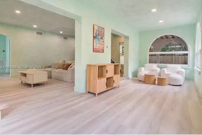 22 NE 44th St #0, Miami, FL 33137 - Photo 11