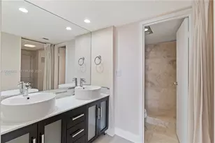 3675 N Country Club Dr, Aventura, FL 33180 - Photo 17