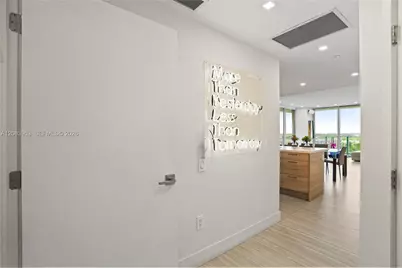 16385 Biscayne Blvd #1601+2 Parkings, North Miami Beach, FL 33160 - Photo 3