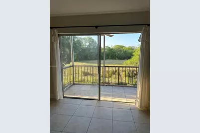 961 NW 45th St #6, Deerfield Beach, FL 33064 - Photo 3