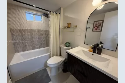 1666 West Ave #305, Miami Beach, FL 33139 - Photo 17