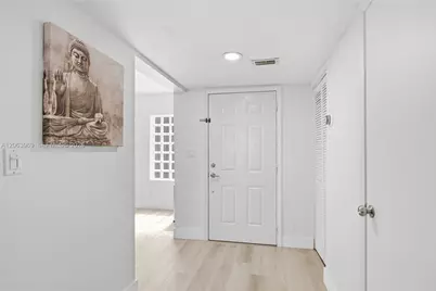 8855 SW 131st Ct #202, Miami, FL 33186 - Photo 5