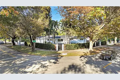 711 Sunset Rd #711, Coral Gables, FL 33143 - Photo 3