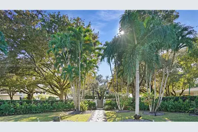 711 Sunset Rd #711, Coral Gables, FL 33143 - Photo 7
