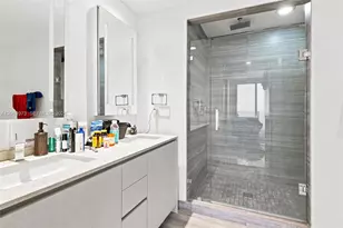 1010 Brickell Ave, Miami, FL 33131 - Photo 19