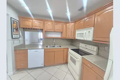 11588 SW 112th Ave, Miami, FL 33176 - Photo 3