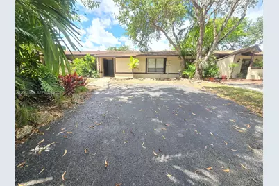 11588 SW 112th Ave, Miami, FL 33176 - Photo 1