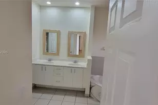 8765 SW 208th St, Cutler Bay, FL 33189 - Photo 13