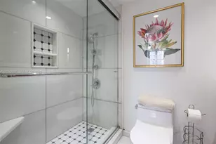 6770 Indian Creek Dr, Miami Beach, FL 33141 - Photo 13