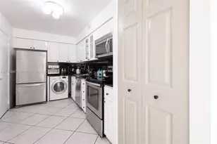 6770 Indian Creek Dr, Miami Beach, FL 33141 - Photo 33