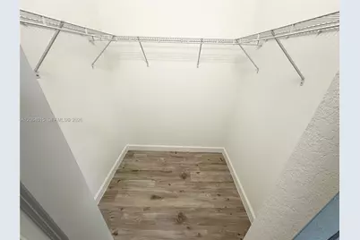 967 NE 211th St, Miami, FL 33179 - Photo 21