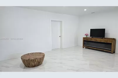 [Address not provided], Miami, FL 33165 - Photo 17