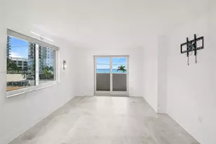 6725 Harding Ave, Miami Beach, FL 33141 - Photo 5