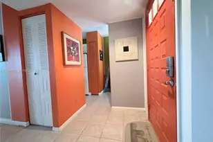 929 Coral Club Dr, Coral Springs, FL 33071 - Photo 9