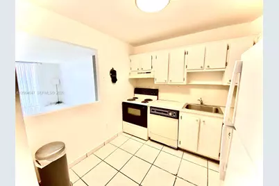 16950 Dixie #A536, North Miami Beach, FL 33160 - Photo 5