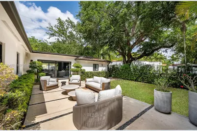 831 Cortez St, Coral Gables, FL 33134 - Photo 33