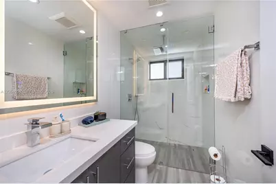 831 Cortez St, Coral Gables, FL 33134 - Photo 23