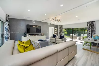 831 Cortez St, Coral Gables, FL 33134 - Photo 3