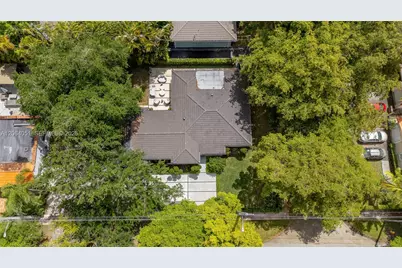 831 Cortez St, Coral Gables, FL 33134 - Photo 53